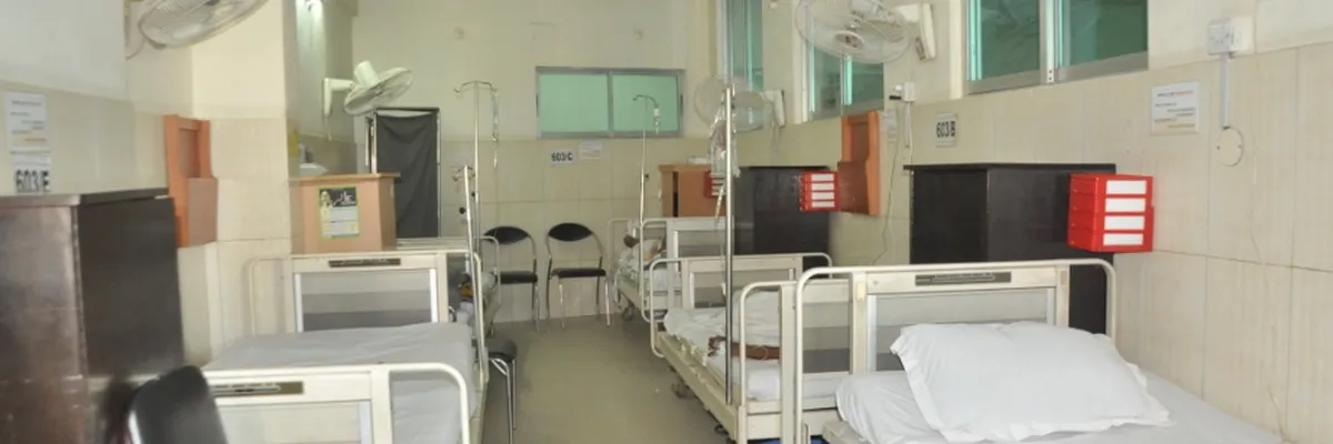 Uttara Crescent Hospital & Diagnostic Center Banner